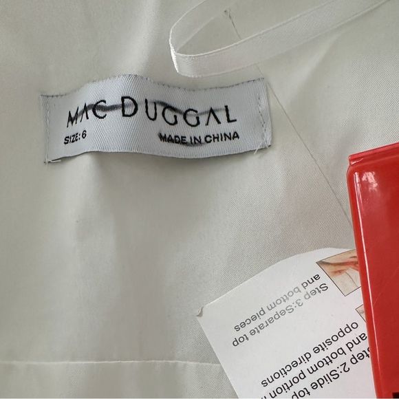 🔥🔥 Mac Duggal Draped One Shoulder Gown - Picture 11 of 12